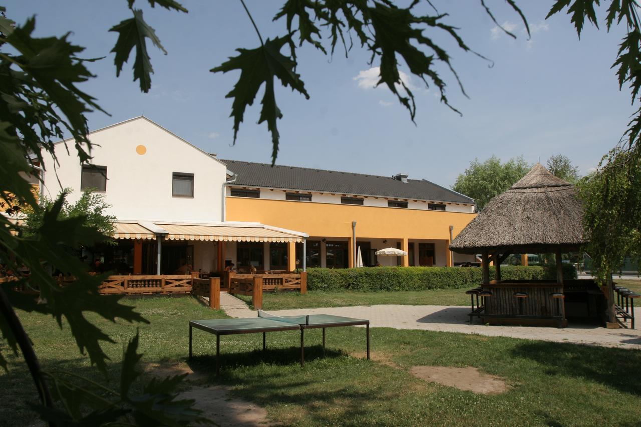 Hotel Georgshof Podersdorf am See